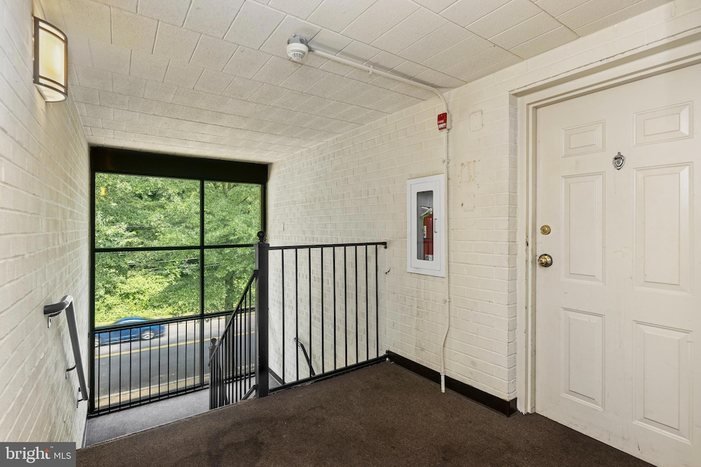 For Rent $1,199/month