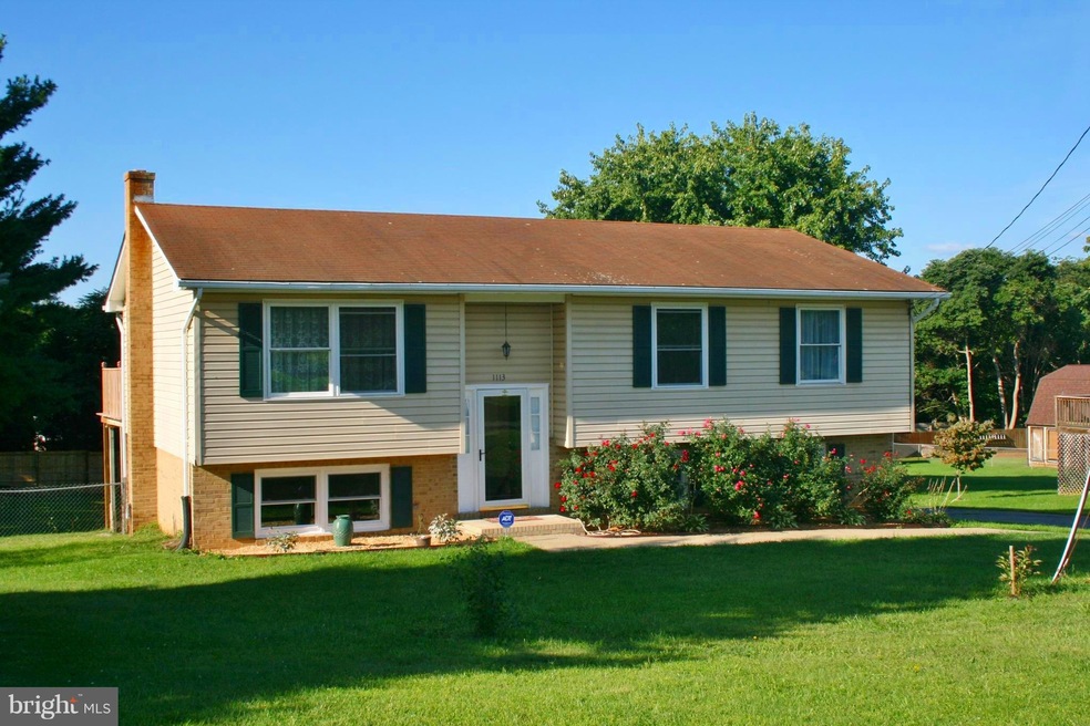 1113 Clarkville Dr, Winchester, VA 22603 - photo 1