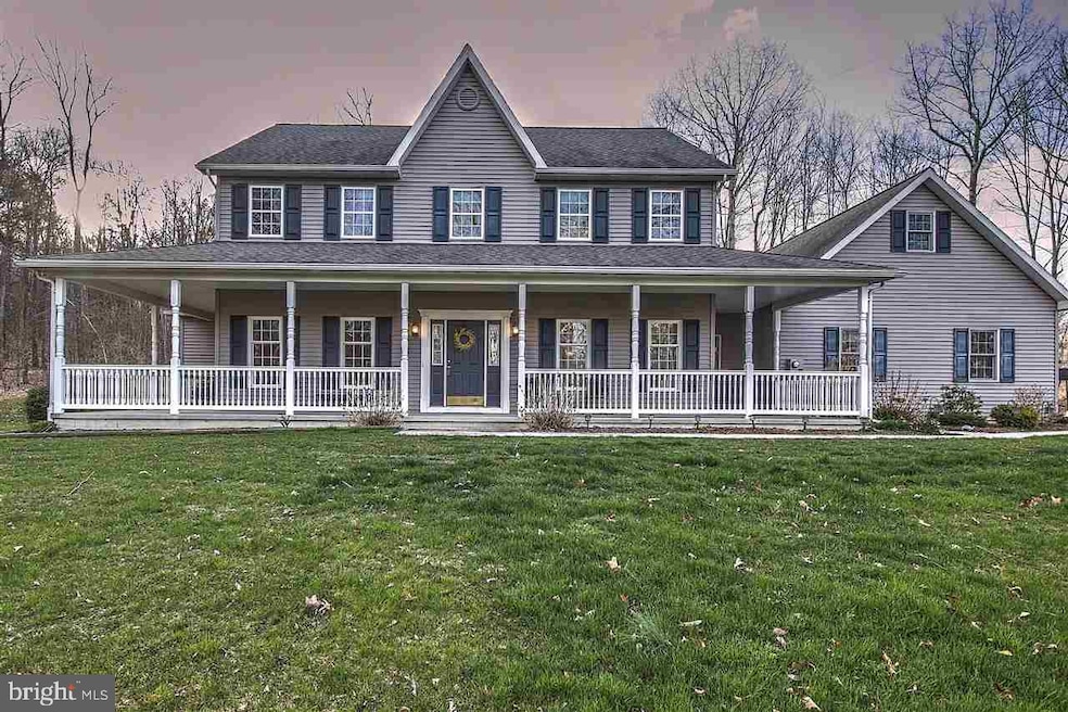 1031 Mckeehan Rd, New Bloomfield, PA 17068 - photo 1