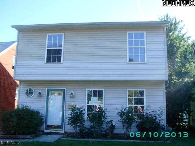 1828 1/2 E 298th St, Wickliffe, OH 44092 - photo 1