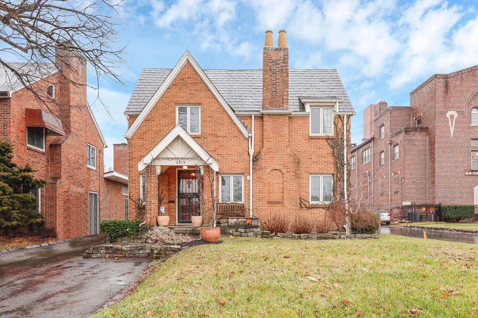 2919 W Broad St, Columbus, OH 43204 - photo 1