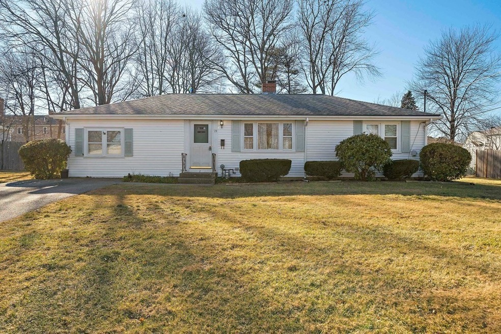 79 Milton Rd, Braintree, MA 02184 - photo 1