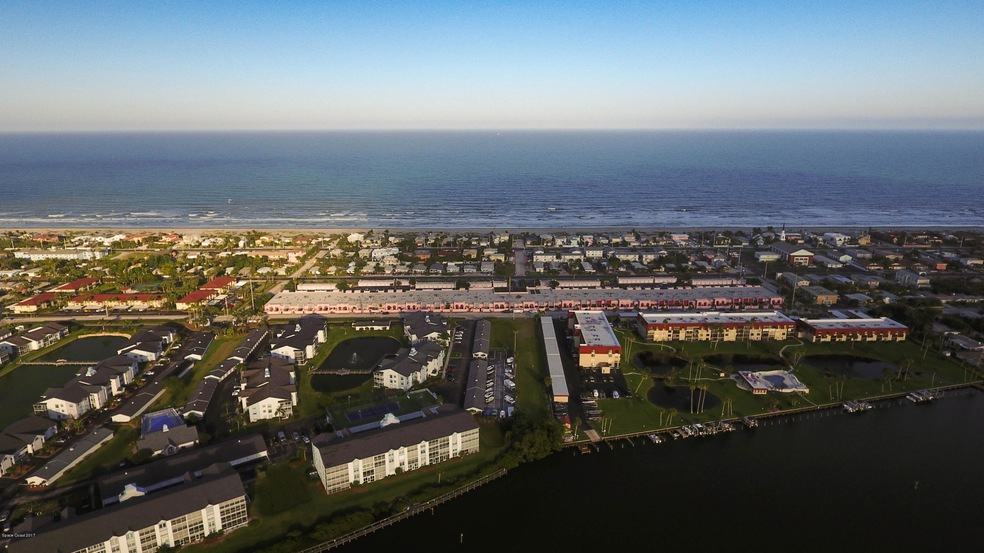 Oceana between Ocean & River