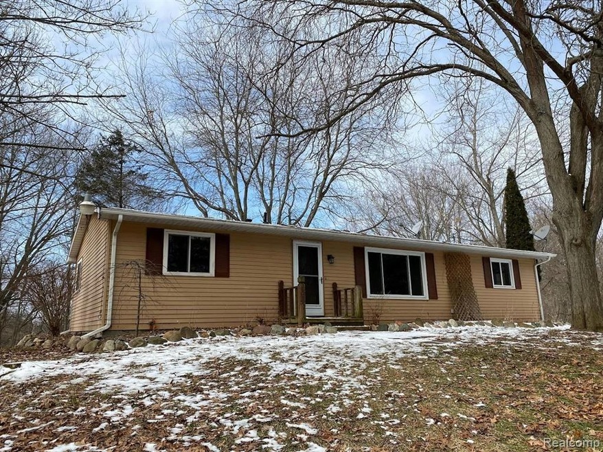 6135 Byron Rd.jpg