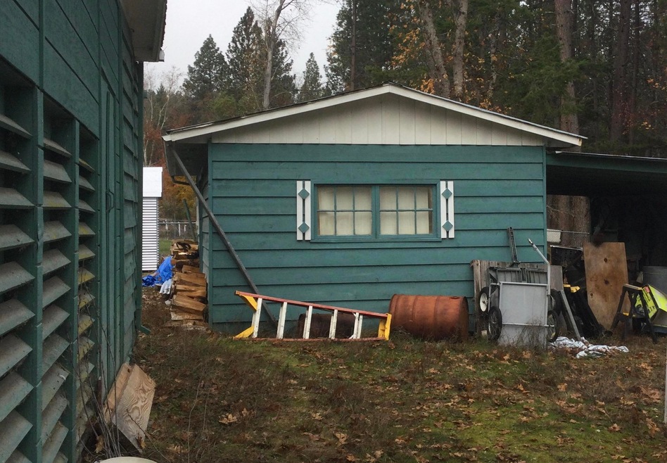 274 Robert Ave, Grants Pass, OR 97527 - photo 1