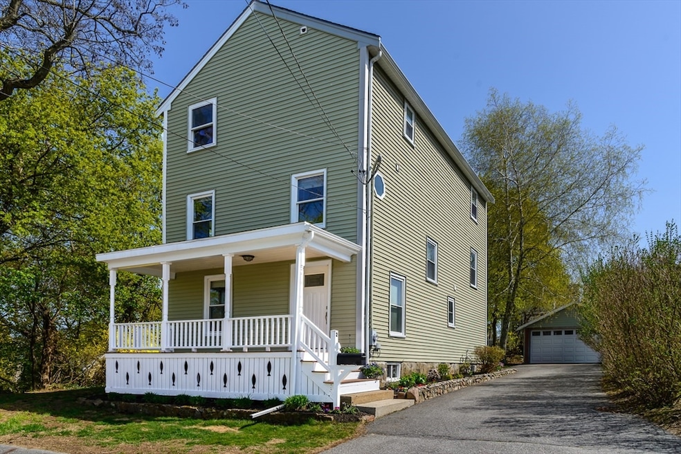 2 Longfellow St, Beverly, MA 01915 - photo 1