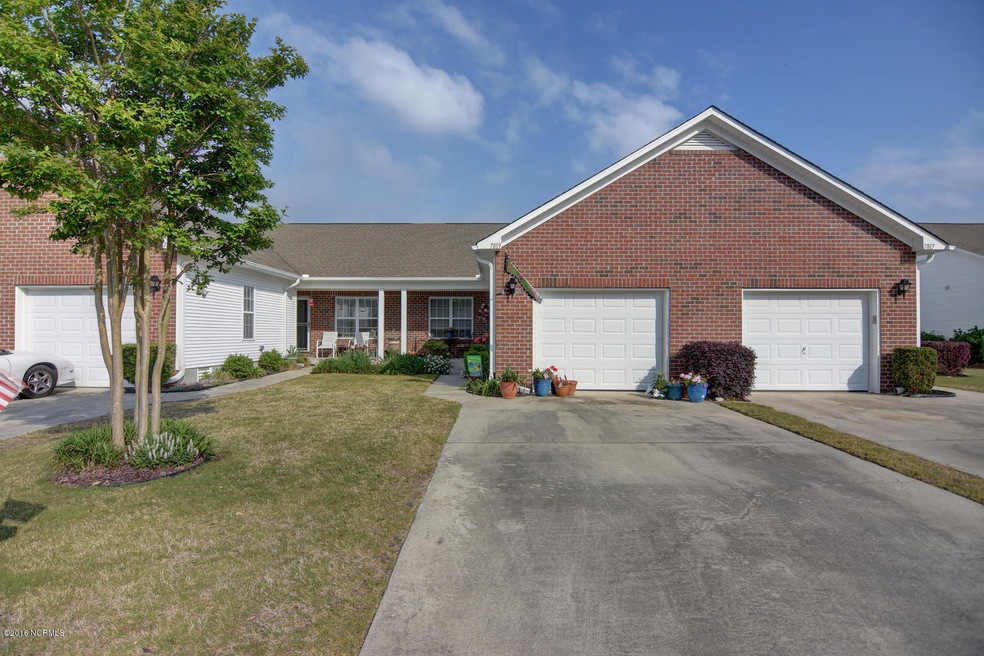 7819 Chip Shot Way Wilmington-large-001-