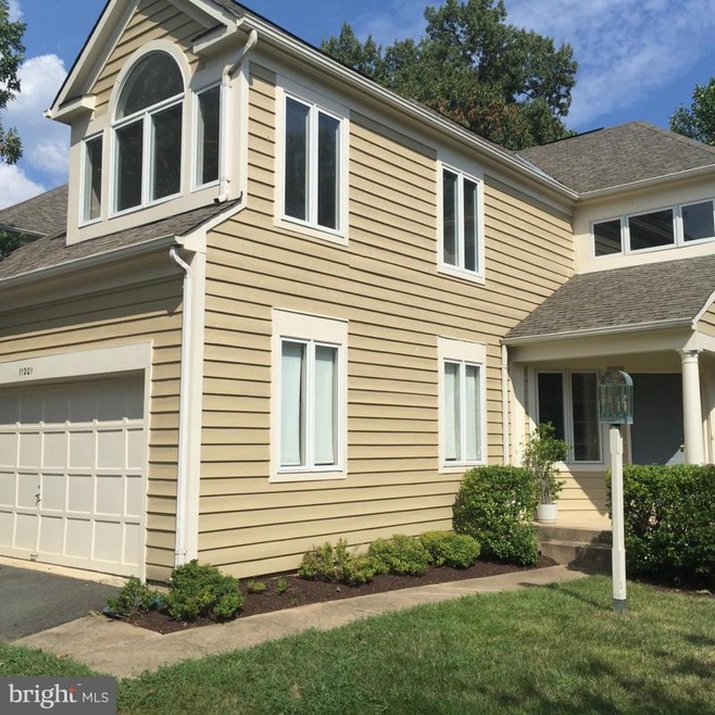 11201 Crossbeam Ct, Reston, VA 20194 - photo 1