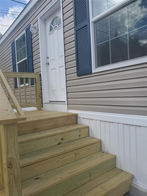 10 Elizabeth Dr, Boscawen, NH 03303 - photo 1