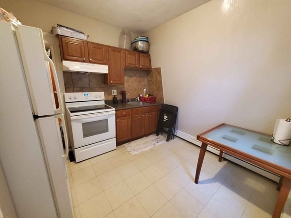 89 Shute St unit 2, Everett, MA 02149 - photo 1