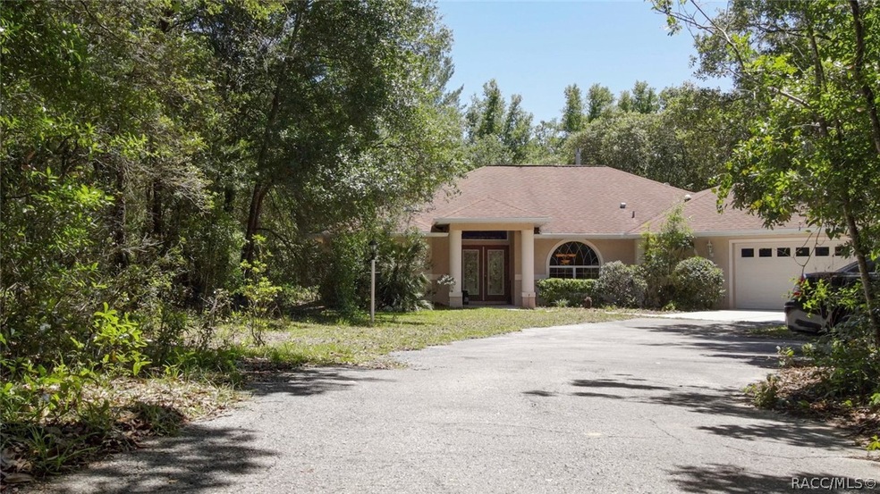 1180 E Mckinley St, Hernando, FL 34442 - photo 1