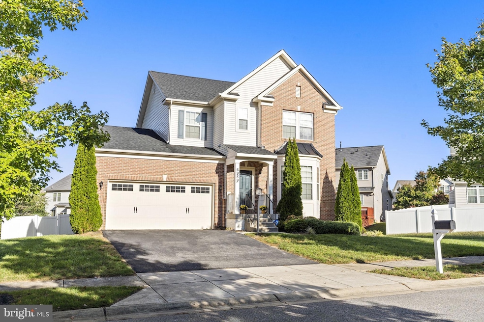 Sold $499,900 • Co-Listing Agent