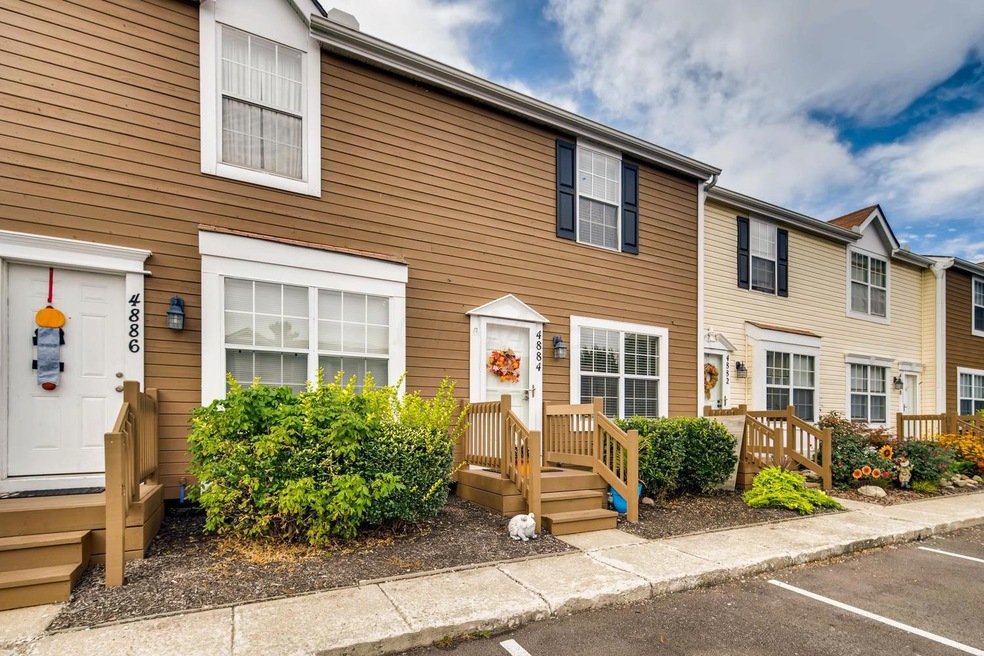 4884 Stoneybrook Blvd Hilliard-large-001