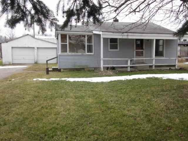 5065 Burma Rd, Kimball, MI 48074 - photo 1