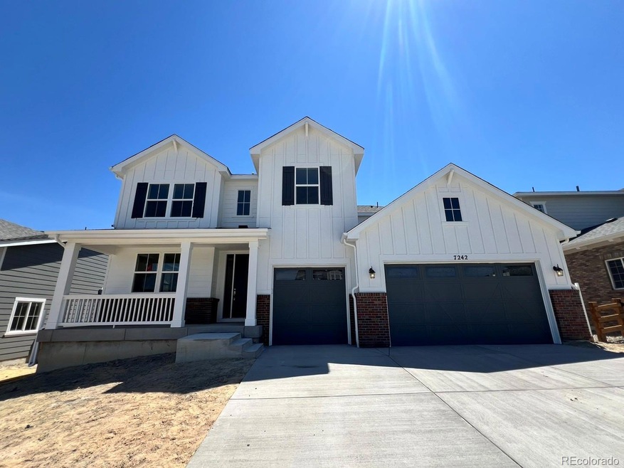 7242 S Waterloo Way, Aurora, CO 80016 - photo 1