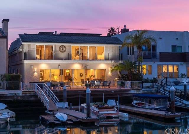 Welcome to 754 Harbor Island Drive !