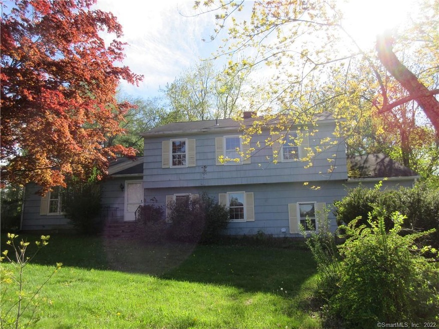 4 Governors Ln, Bethel, CT 06801 - photo 1