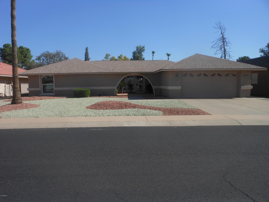 17631 N Lindgren Ave, Sun City, AZ 85373 - photo 1