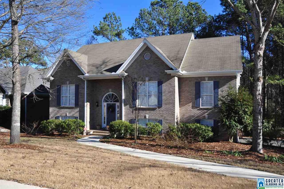 178 Lake Forest Way, move-in ready