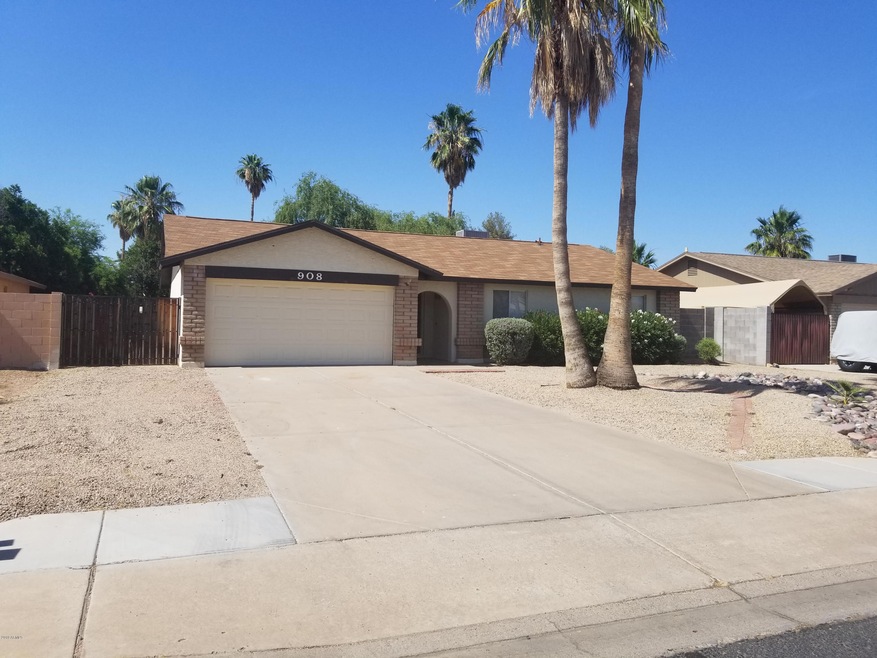 908 W Mesquite St, Chandler, AZ 85225 - photo 1