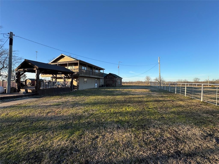 1932 E 2050 Rd, Hugo, OK 74743 - photo 1