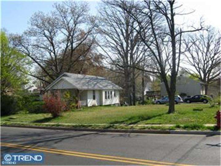55 S Coles Ave, Maple Shade, NJ 08052 - photo 1