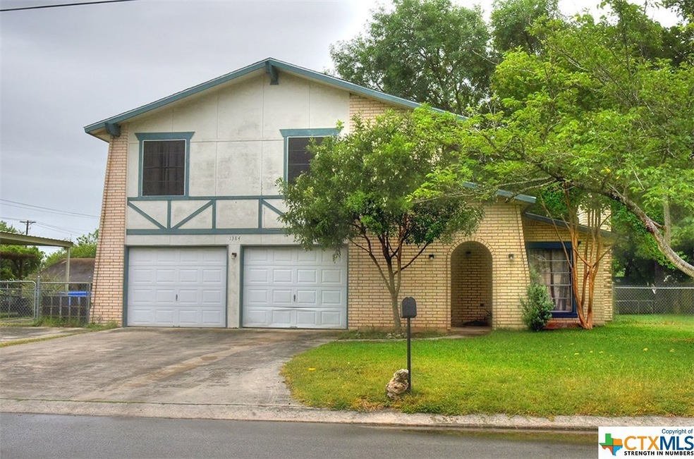 1384 Poppy Ln, New Braunfels, TX 78130 - photo 1