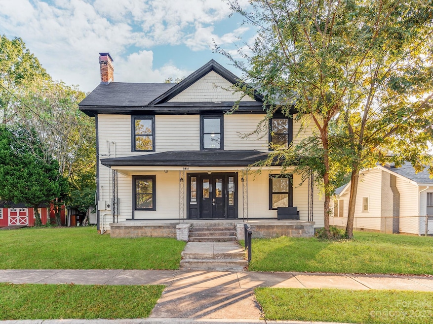 337 S Oak St, Statesville, NC 28677 - photo 1