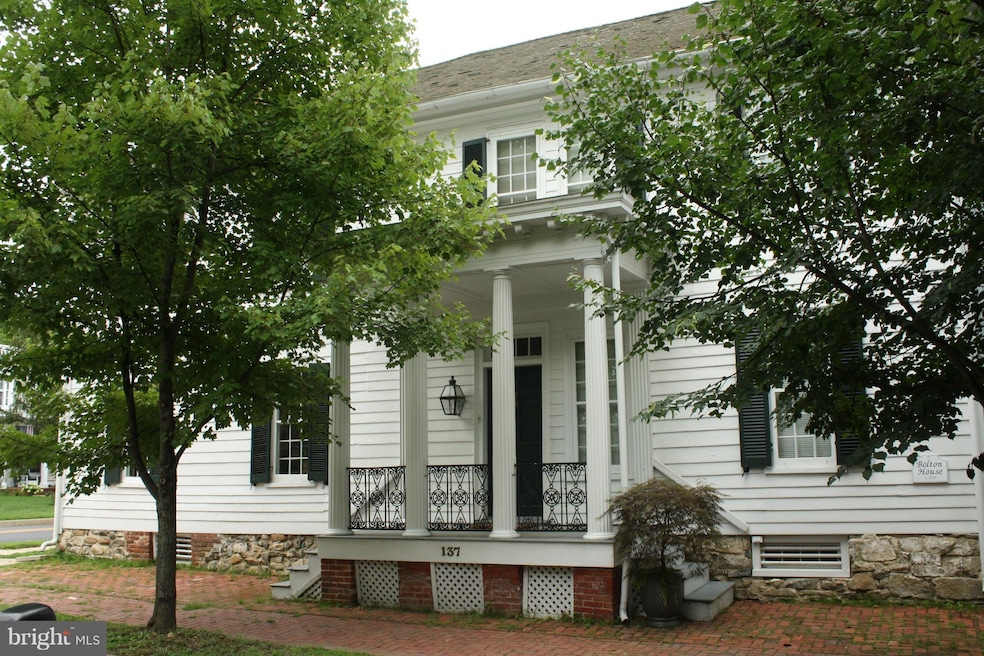 137 N Queen St, Chestertown, MD 21620 - photo 1
