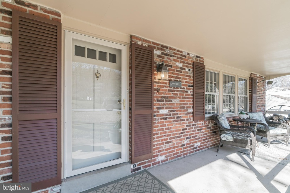 953 Cloverly Rd, Berwyn, PA 19312 - photo 1