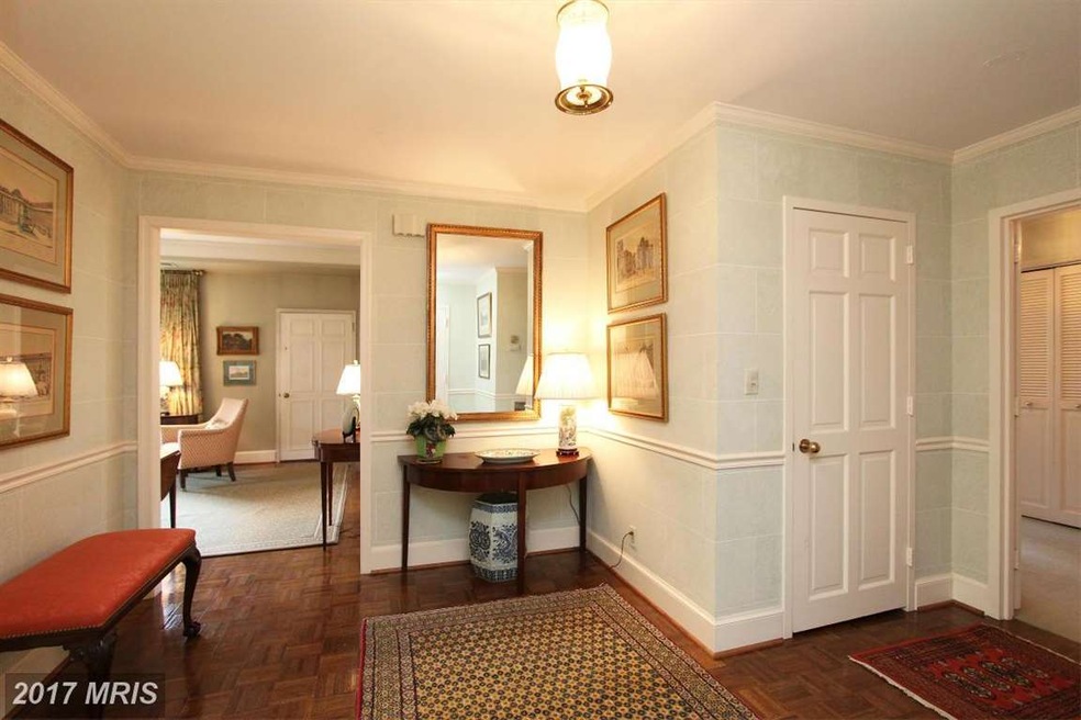 8101 Connecticut Ave unit C506, Chevy Chase, MD 20815 - photo 1