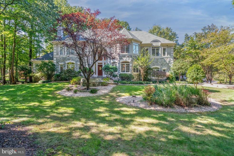 6405 Burke Woods Dr, Burke, VA 22015 - photo 1