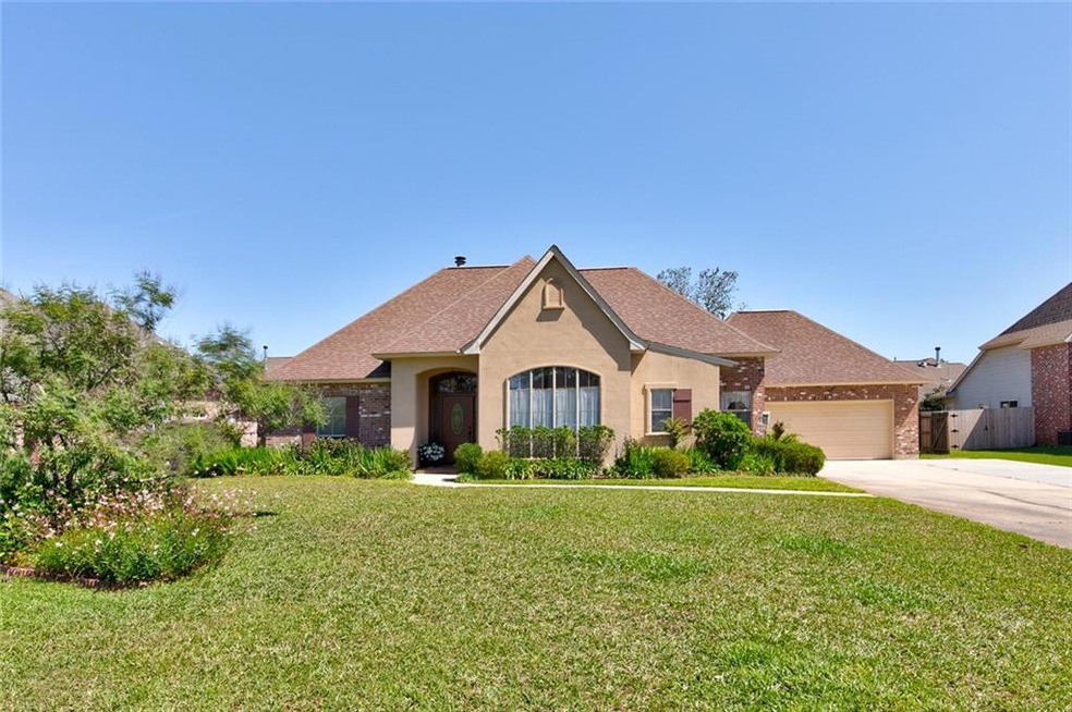 538 Clayton Ct, Slidell, LA 70461 - photo 1