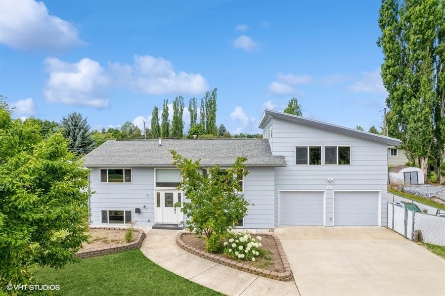 Sold • Co-Listing Agent