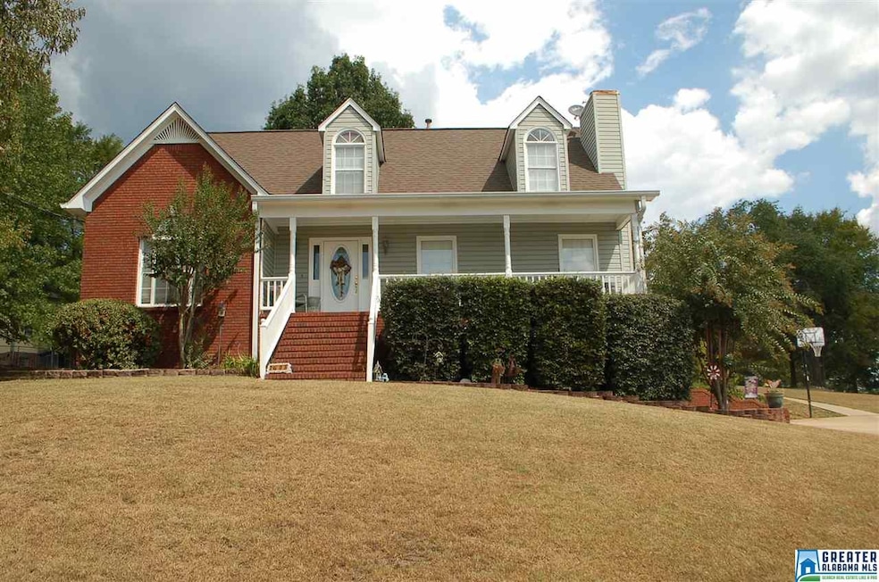 2605 Gable Ct, Center Point, AL 35215 - photo 1