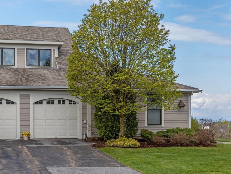 641 Golf Course Rd, South Burlington, VT 05403 - photo 1