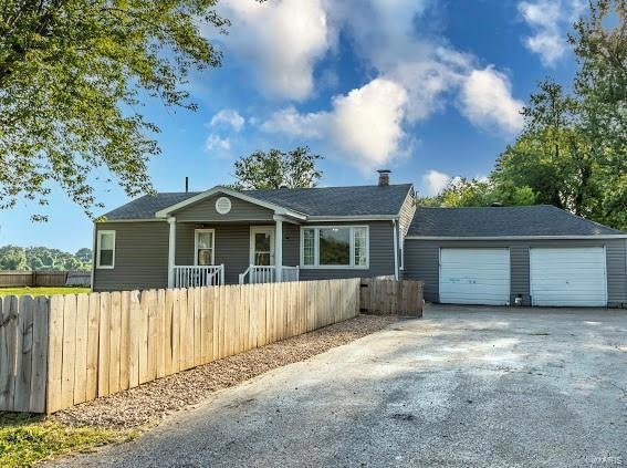 1663 Pleasant Ridge Rd, Maryville, IL 62062 - photo 1