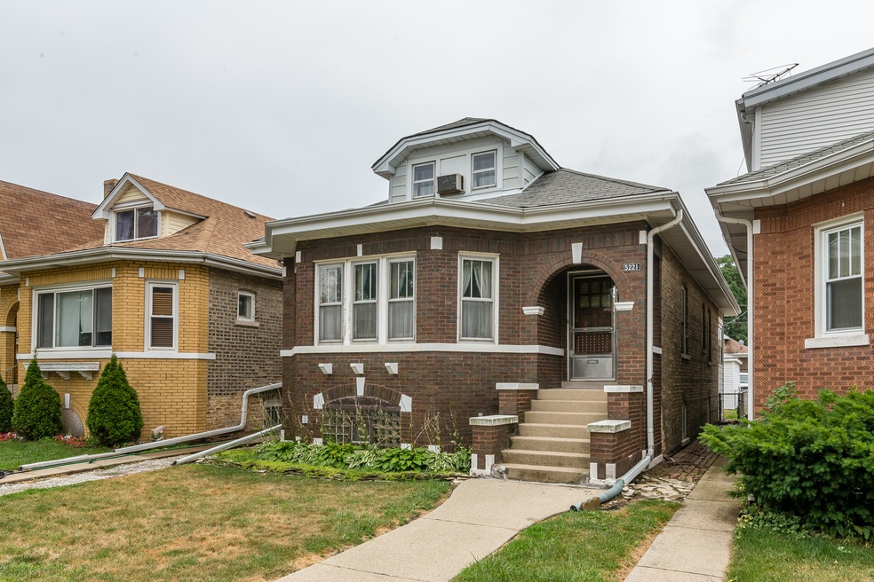 5221 W Wellington Ave, Chicago, IL 60641 - photo 1