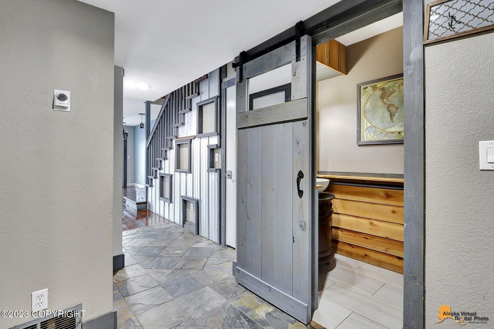 4022 Lunar Dr, Anchorage, AK 99504 - photo 1