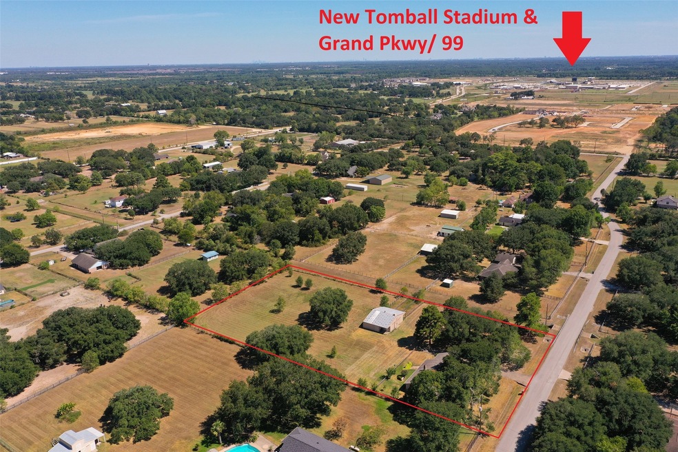 21422 Fontana St, Tomball, TX 77377 - photo 1