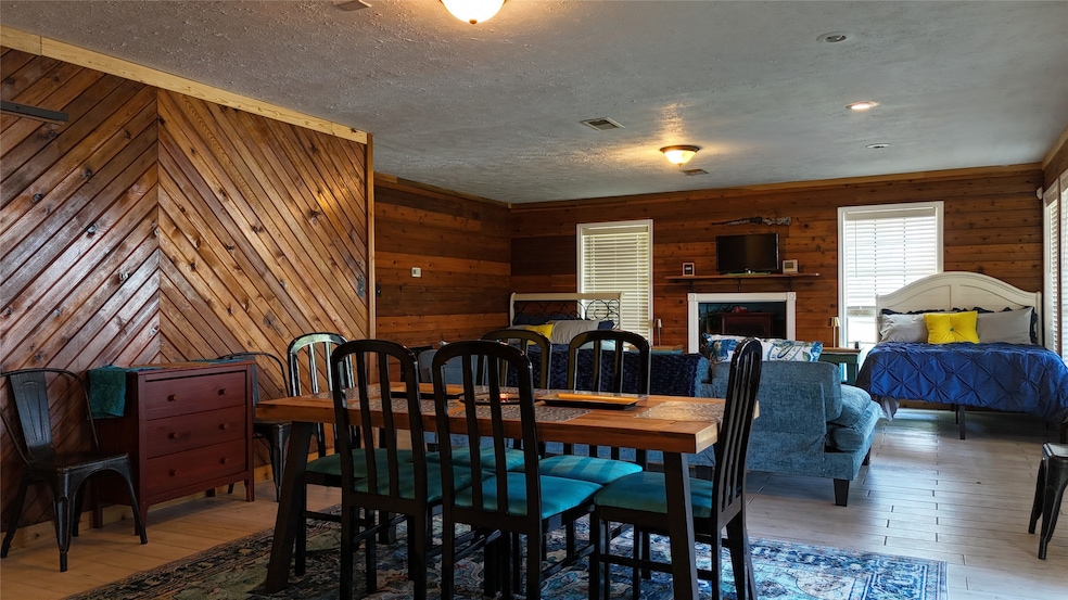 For Rent $1,000/month