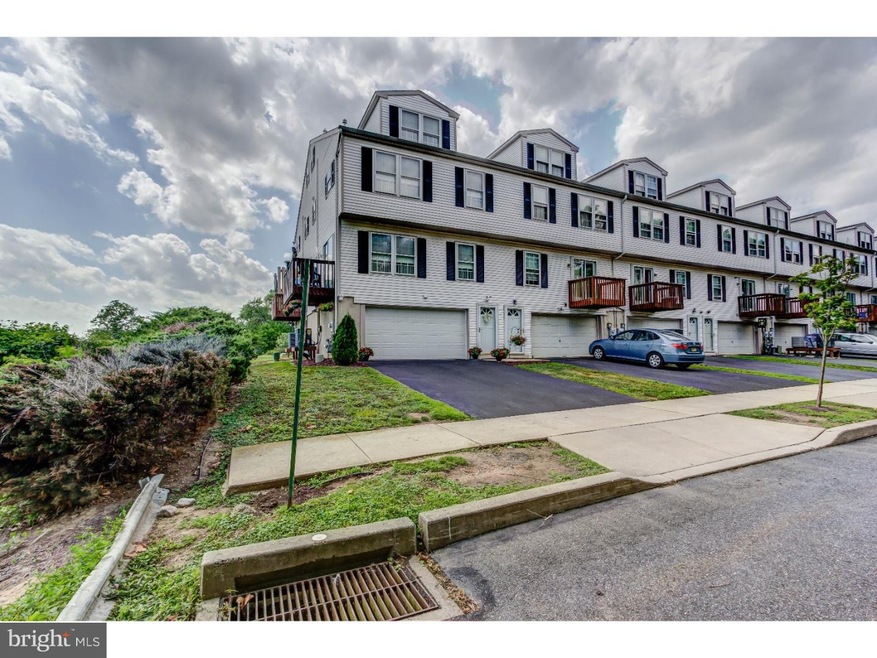 2 Saude Ave unit 34, Essington, PA 19029 - photo 1