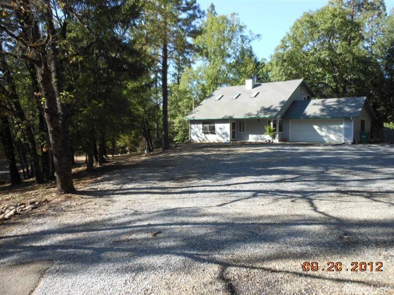 Plenty of room for RV, Boat or Toys  Down Stairs M