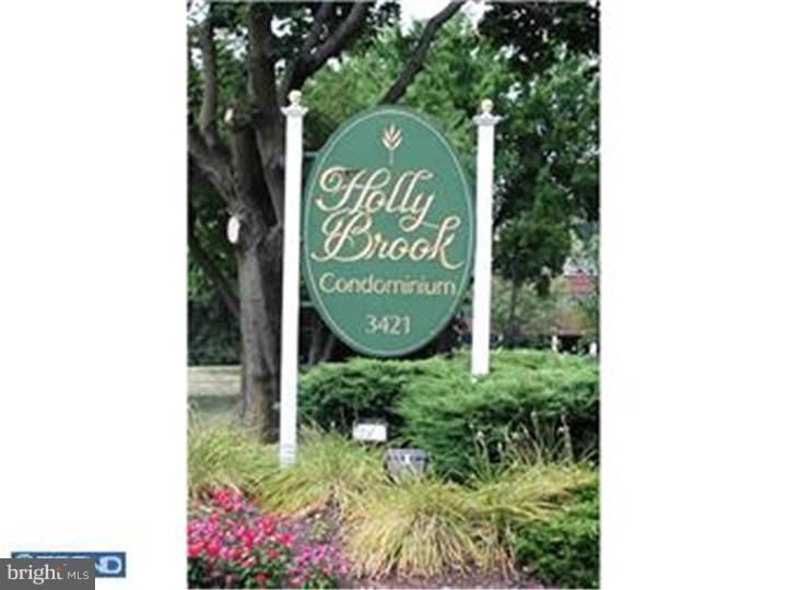 3421 W Chester Pike unit C46, Newtown Square, PA 19073 - photo 1