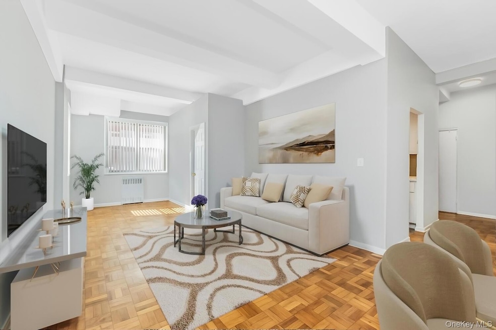 365 Bronx River Rd unit LH, Yonkers, NY 10704 - photo 1