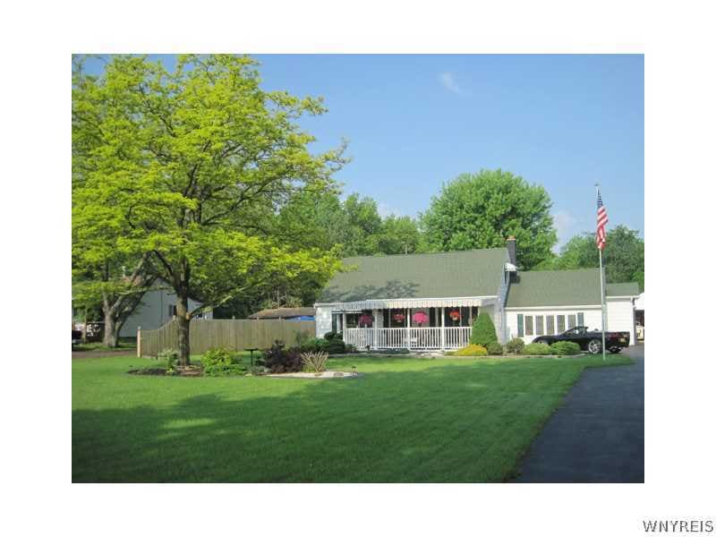 7194 Witmer Rd, North Tonawanda, NY 14120 - photo 1