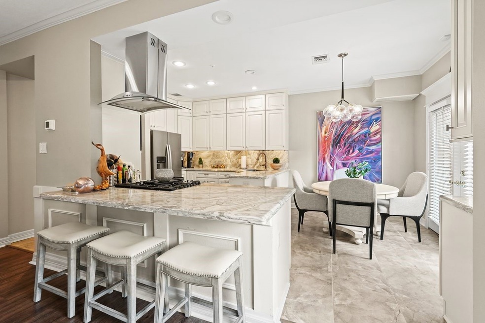 Welcome to 1112 Nantucket A! This updated townhome