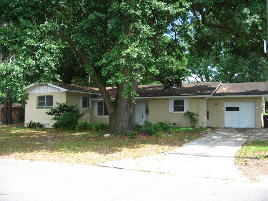 5133 Garette Dr E, Jacksonville, FL 32210 - photo 1