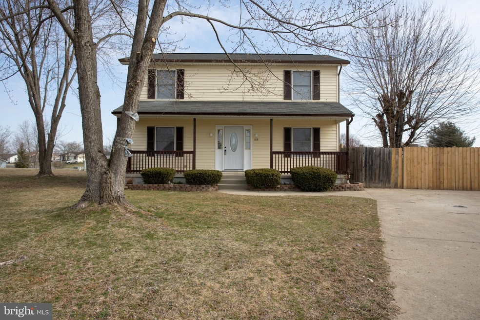 108 Honey Creek Cir, Stephens City, VA 22655 - photo 1
