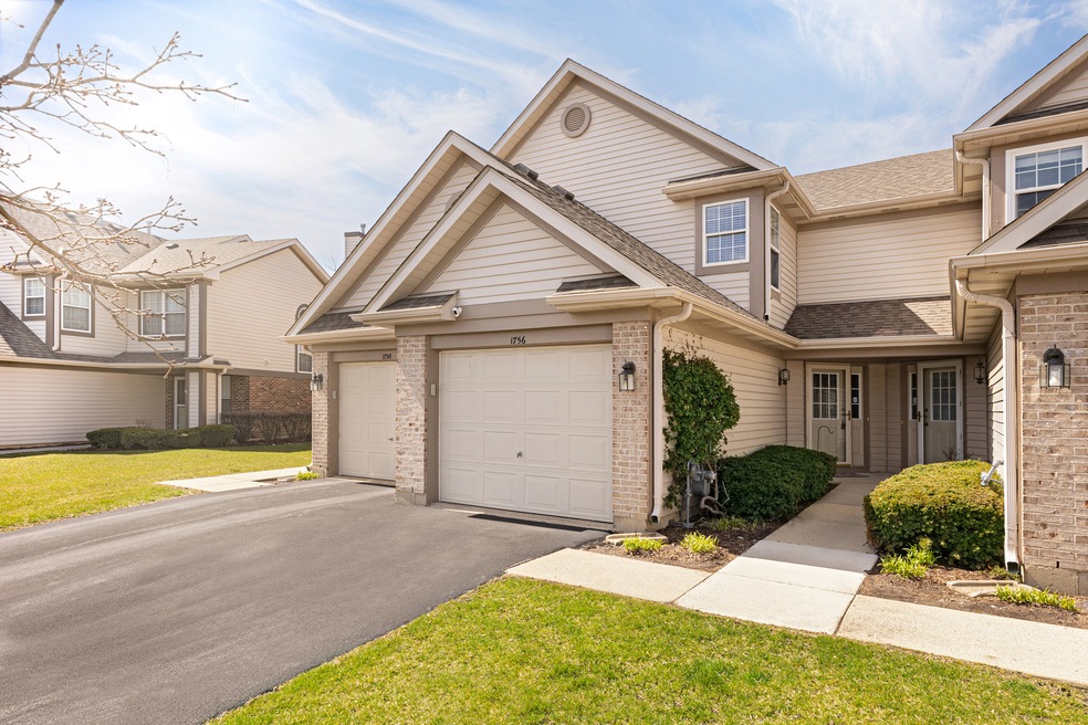 1756 Nature Ct unit 57B175, Schaumburg, IL 60193 - photo 1